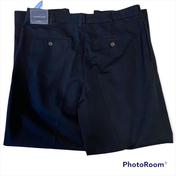 NWT Land's End Black Pleated Traditional Fit Wrinkle Resistant No Iron Pants - Picture 3 of 8